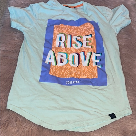 Graphic T-Shirt - Picture 1 of 4
